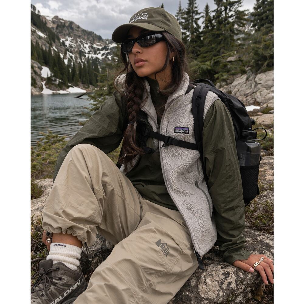 Patagonia Los Gatos Fleece Vest Women’s Small Gray Sherpa Zip Up Outdoor